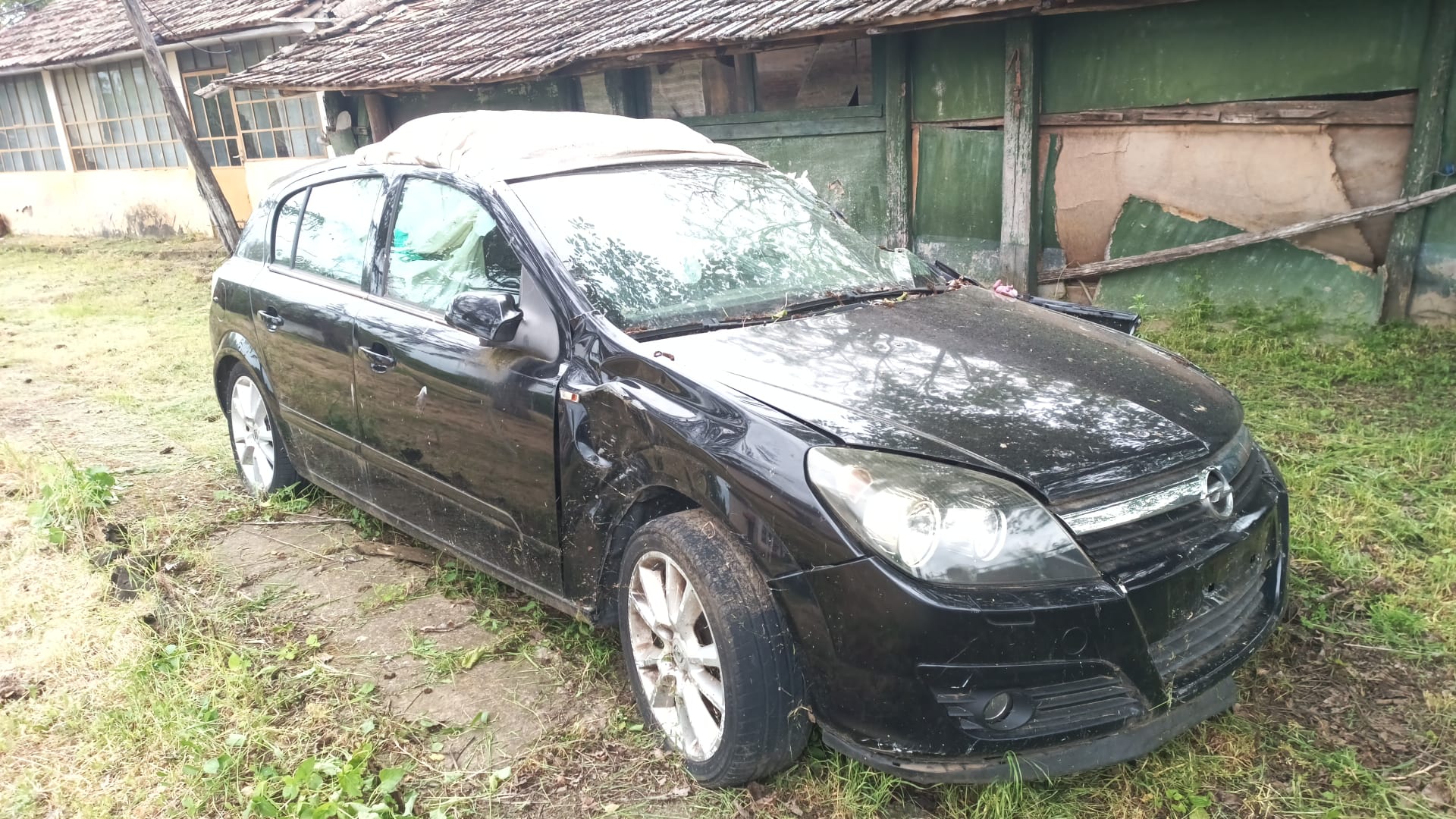dezmbembrare opel astra
