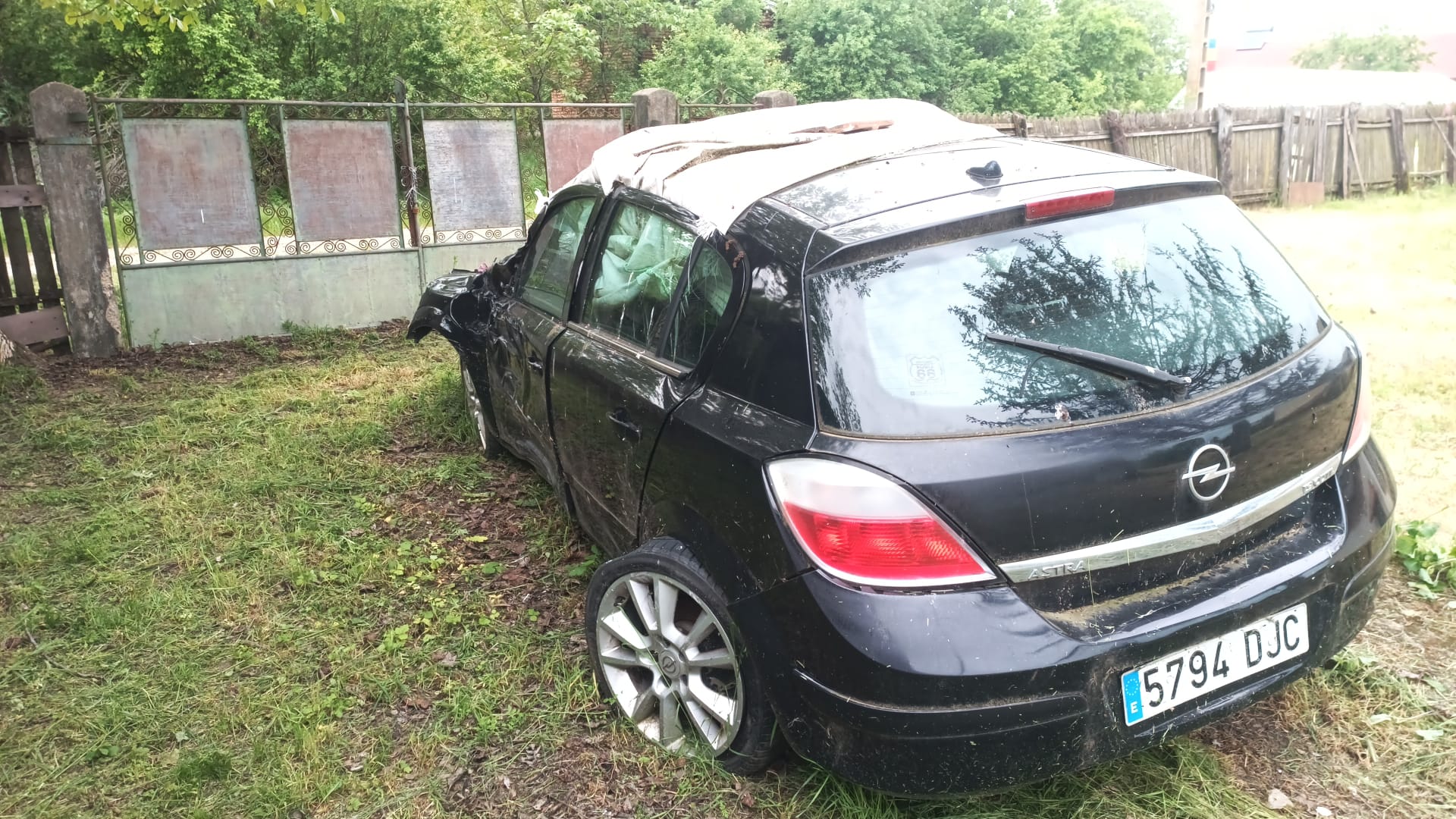 dezmbembrare opel astra